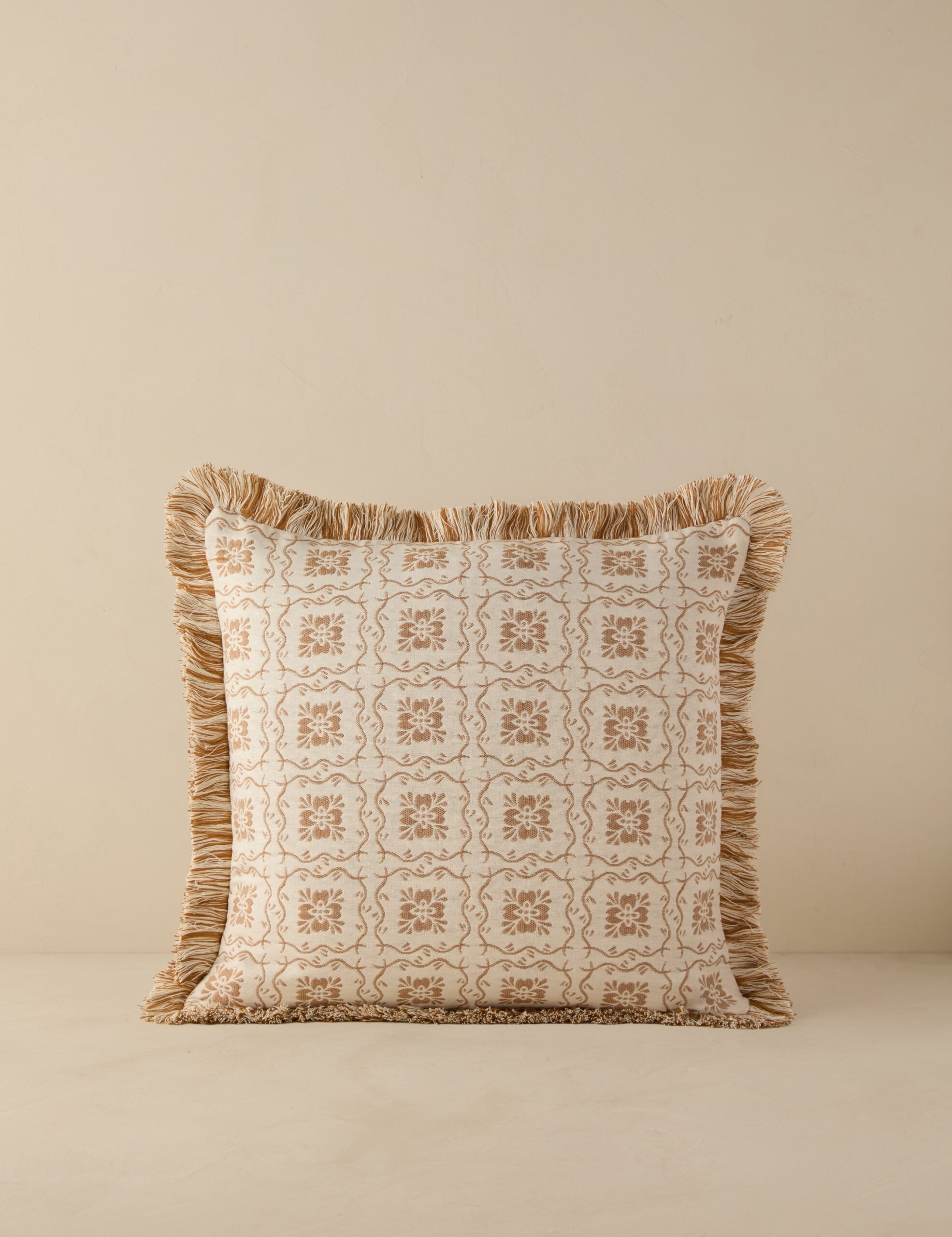 Halstead Indoor / Outdoor Pillow
