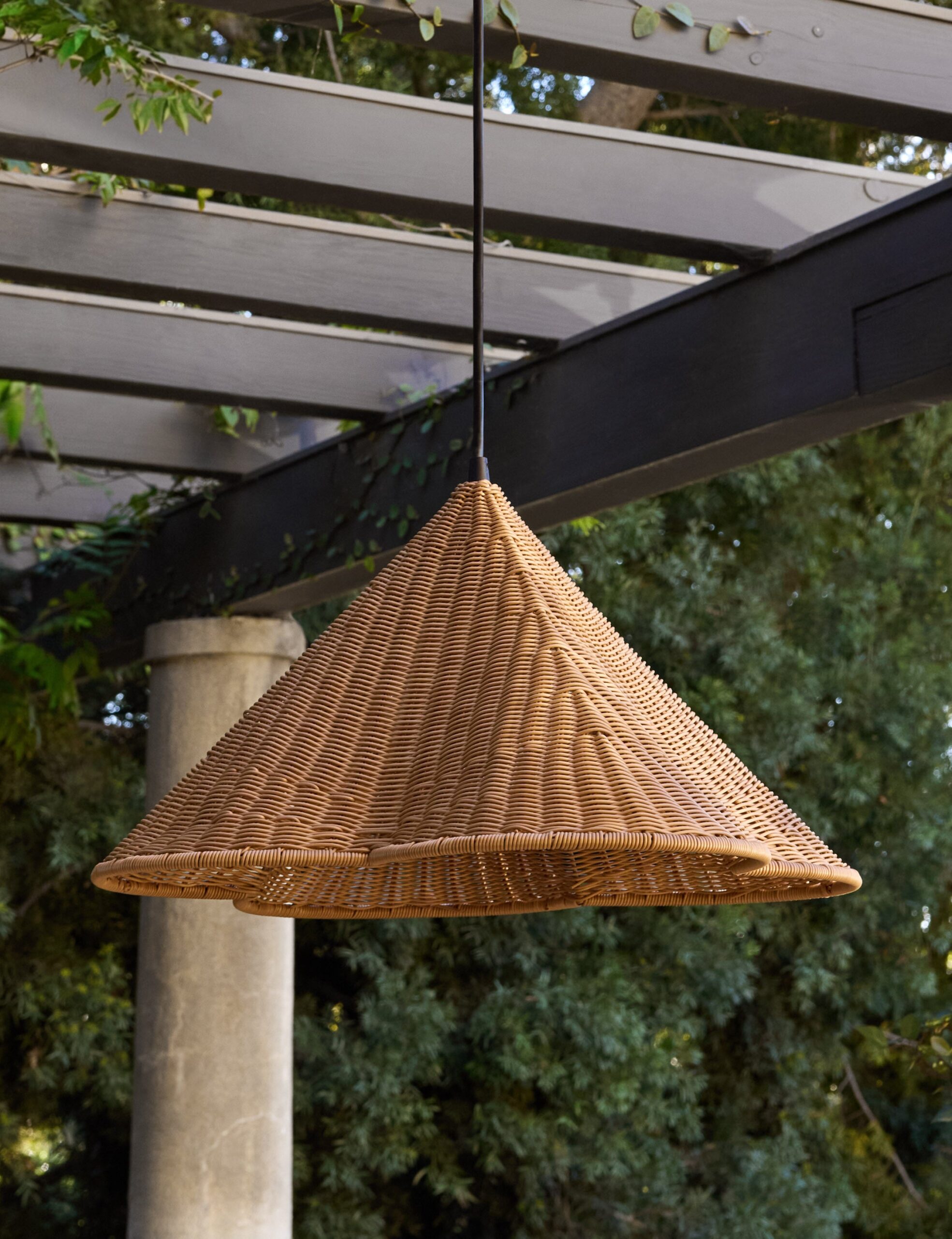 Kalani Outdoor Pendant Light